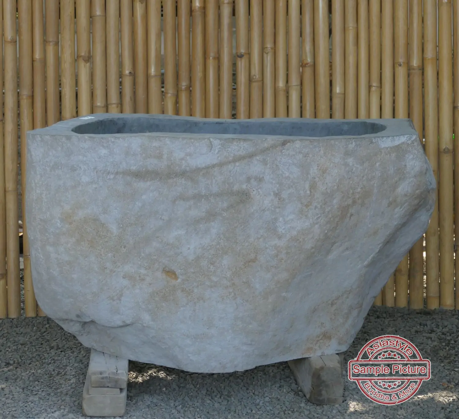  Product image 2 of the product “Riverstone basin, natural surface, polished inside. Dia approx 121-130cm Height 51-60cm ”